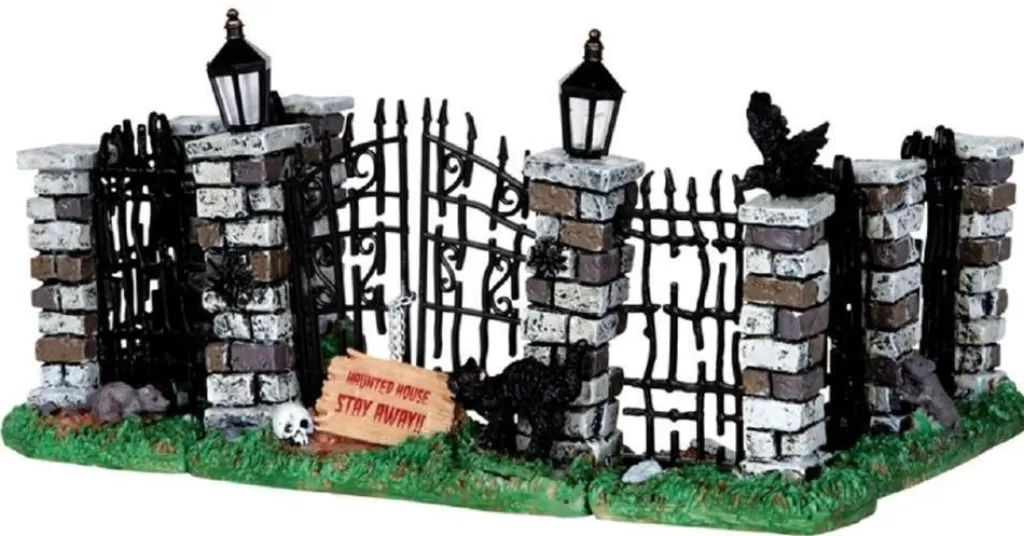 Lemax Spooky Iron Gate And Fence, Set Of 5 34606 Spooky Town Store